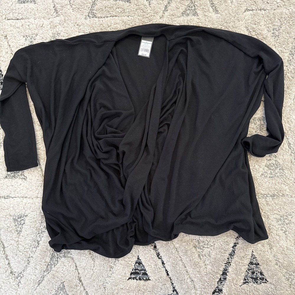 Mossimo Women's Shirt Size Large‎ Black NWT